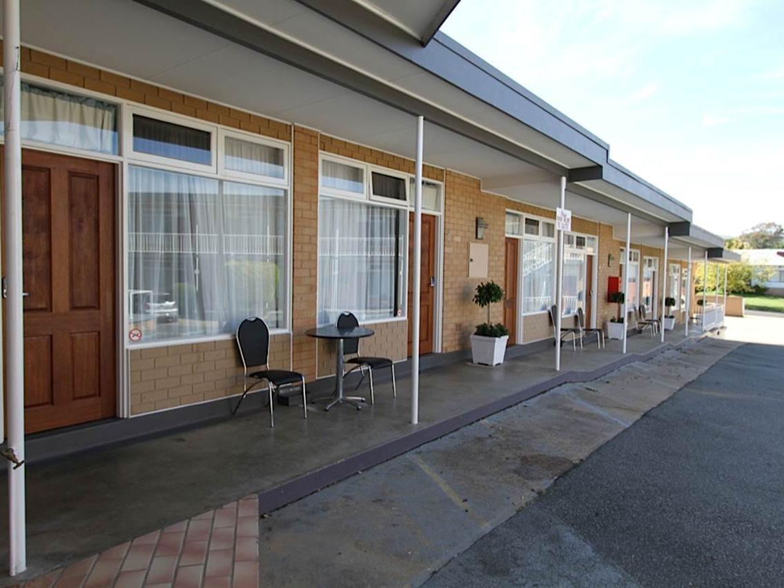 Queanbeyan Motel Buitenkant foto